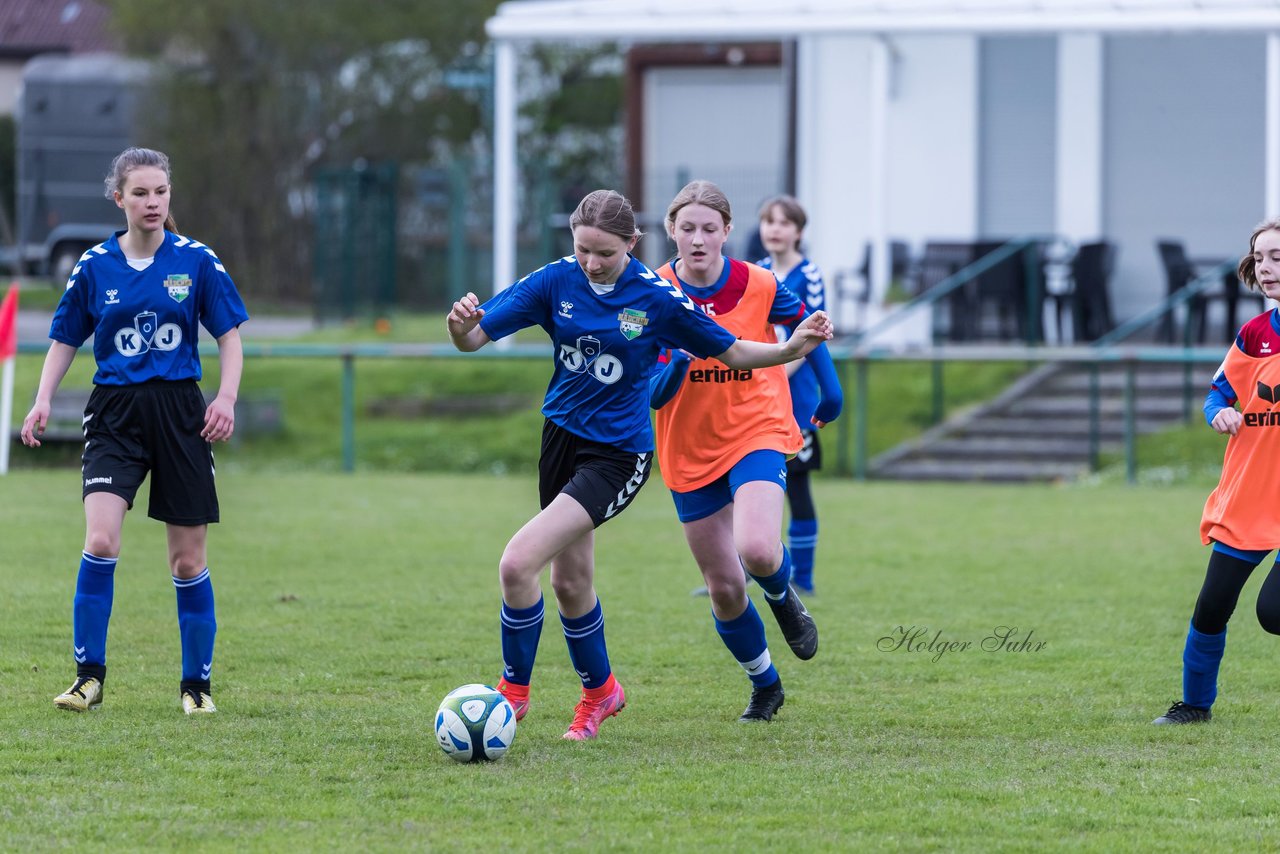 Bild 170 - wCJ VfL Pinneberg - Alstertal-Langenhorn : Ergebnis: 0:8